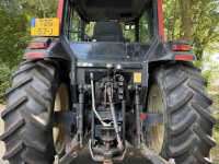 Tracteur Valtra 900