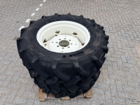 Roues, Pneus, Jantes, Barillets Jumelage Mitas 360/70R24 & 240/70R16 Set Wielen