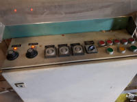 Autres matériel de convoyage et accessoires Pro-Pak BSM-1 rolverpakker links onbekend / unknown rolverpakker roll stock bagger raschelsack verpackung netzmaschine