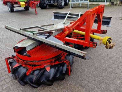 Eparpilleur de fourrage Vliebo VLK1100 kuilverdeler