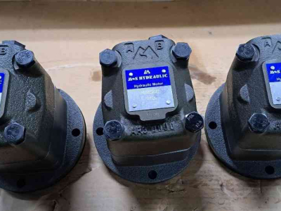 Nouvelles pièces diverse  M-S Hydraulic MSS 250