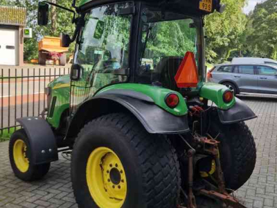 Tracteur pour horticulture John Deere 4720 E hydro