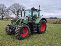 Tracteur Fendt 716