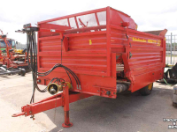 Distributeur de fourrage en bloc Schuitemaker Amigo 30S blokkenwagen blokkendoseerwagen voerkar voerwagen messenwals