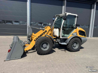 Chargeuse sur pneus Liebherr 506 COMPACT