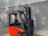 Chariot élévateur Linde E16-02