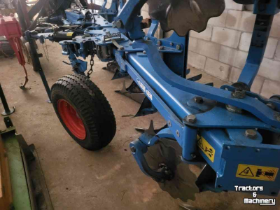 Charrues Lemken Juwel 8