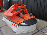 Faucheuse Kuhn GMD3125F-FF front schijvenmaaier frontmaaier snelwissel op de messen