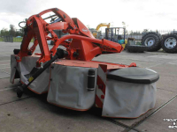 Faucheuse Kuhn GMD3125F-FF front schijvenmaaier frontmaaier snelwissel op de messen