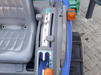 Tracteur Iseki Iseki Hunter 18S rupstractor met 135 cm grondfrees