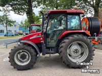 Tracteur Case JXU80