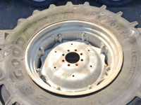 Roues, Pneus, Jantes, Barillets Jumelage Good Year DT812 480/70R34