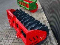 Rouleau packer de silage  kuilverdichtingswals 200