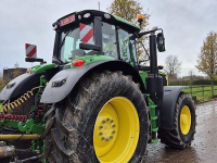 Tracteur John Deere 6M220