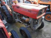 Tracteur pour vignes et vergers MF 145