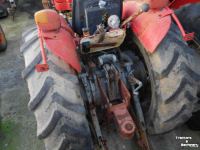 Tracteur pour vignes et vergers MF 145