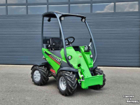 Chargeuse sur pneus Avant 225 Mini-lader