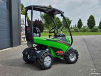 Chargeuse sur pneus Avant 225 Mini-lader