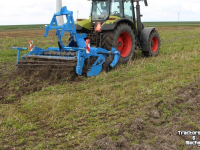 Déchaumeur à disques Agri-Koop AT30 Schijveneg met zaaibok