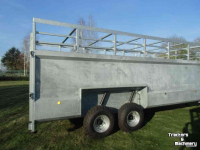 Bétaillière  Veewagen / Veetrailer / Veetransportwagen / Veekar
