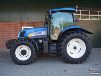 Tracteur New Holland TSA 135