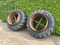 Roues, Pneus, Jantes, Barillets Jumelage Good Year 18.4 - R38 dubbellucht diversen