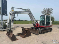 Pelles sur chenilles Takeuchi TB175