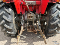 Tracteur Massey Ferguson 590-4 met voorlader