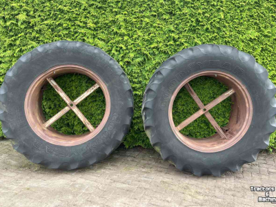 Roues, Pneus, Jantes, Barillets Jumelage Good Year 18.4 - R38 dubbellucht diversen