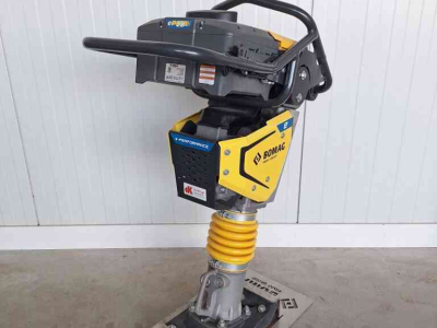 Plaques vibrantes Bomag BT60E elektrische trilstamper incl. accu