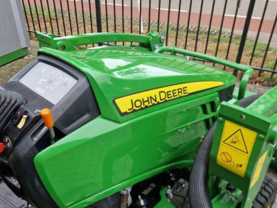 Tracteur pour horticulture John Deere 2026R