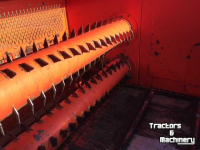 Distributeur de fourrage en bloc Holaras RABBIT 5000
