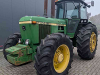 Tracteur John Deere 4240 S