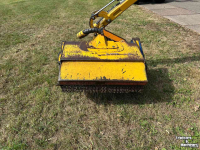 Bras avec tondeuse à fléaux Marolin M580 SX e