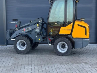 Chargeuse sur pneus Giant 452