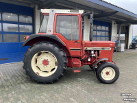 Tracteurs anciens International 743 XL