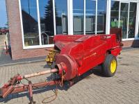 Presses New Holland Super Hayliner 268 Kleinpakken-pers