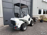 Chargeuse sur pneus Avant 523