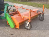 Balayeur Holaras 220