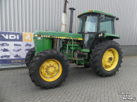 Tracteurs anciens John Deere 4450