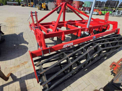 Cultivateur Evers Garron