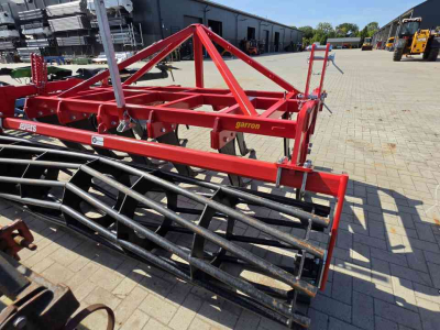 Cultivateur Evers Garron
