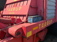 Autochargeuse Taarup 1030