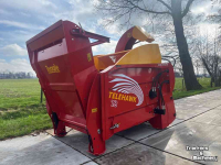 Distributeur de paille pour des logettes Teagle Tomahawk 6200H