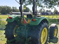 Tracteur John Deere 5065E