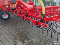 Distributeur de microgranulés Delimbe Zaaimachine - granulaatstrooiers - opbouw zaaimachines