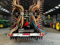 Injecteur de prairie Vredo ZB3 12M