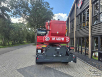 Chargeur Télescopique Magni RTH 8.35