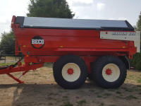Benne agricole Beco Maxxim 220