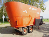Mélangeuse Verticale Trioliet Solomix SM24TD met RVS binnenkant